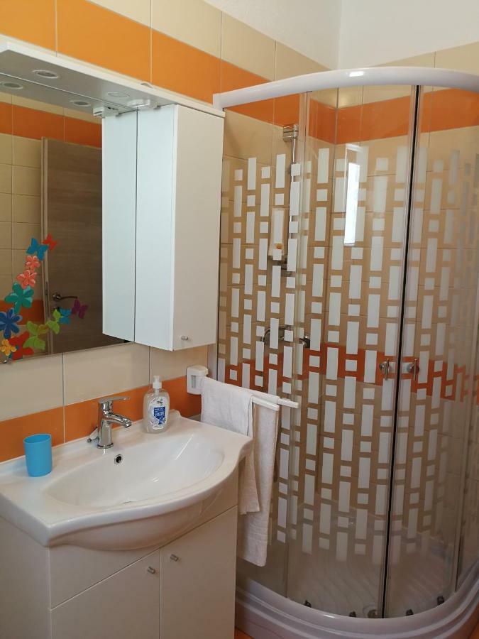 Apartments N&M Sukošan Εξωτερικό φωτογραφία